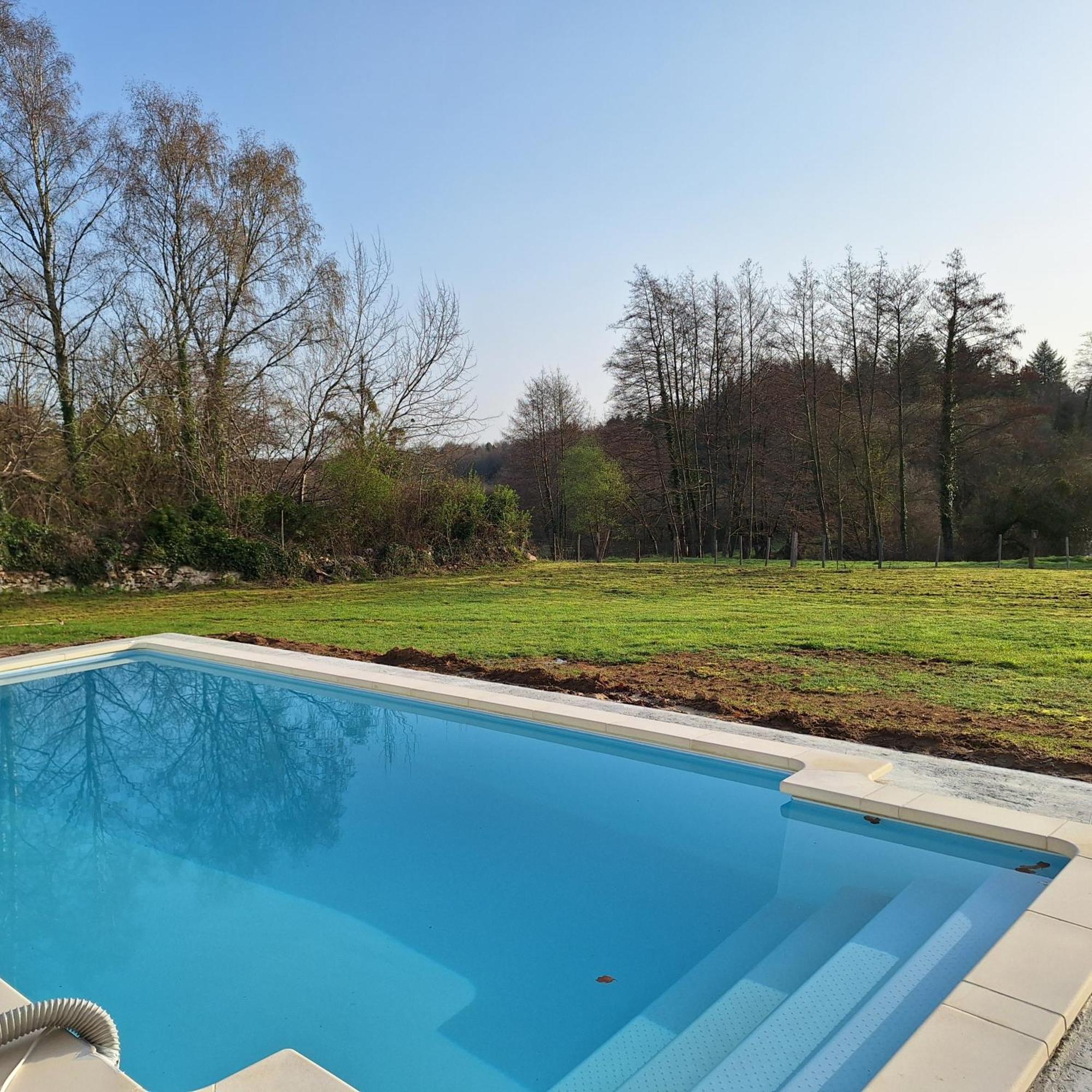 Les Granges De Soulagnieux Et Sa Piscine Privee Villa Piegut-Pluviers Ngoại thất bức ảnh